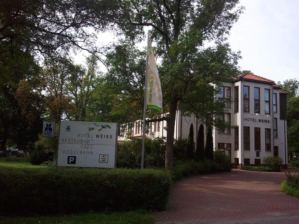Hotel Weiss Angermunde Exterior photo